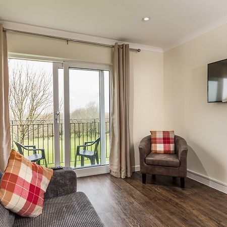Carvynick Holiday Park Saint Enoder 외부 사진